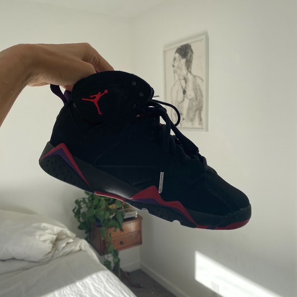 Jordan 7 Raptors size 5y/7 women’s 2012 release